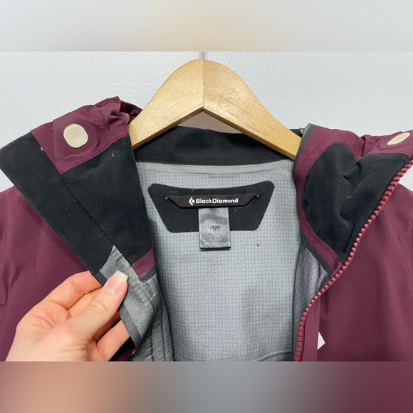 Black Diamond Women’s Sharp End Shell - Picture 4 of 16